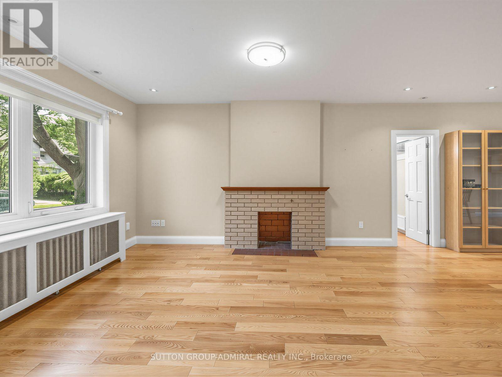 246 Ellis Avenue, Toronto, Ontario  M6S 2X2 - Photo 14 - W13753140