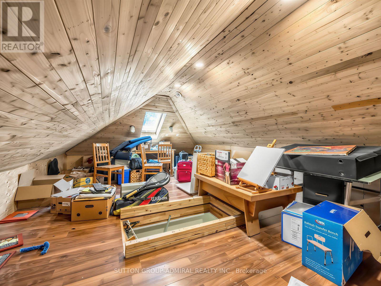 246 Ellis Avenue, Toronto, Ontario  M6S 2X2 - Photo 21 - W13753140