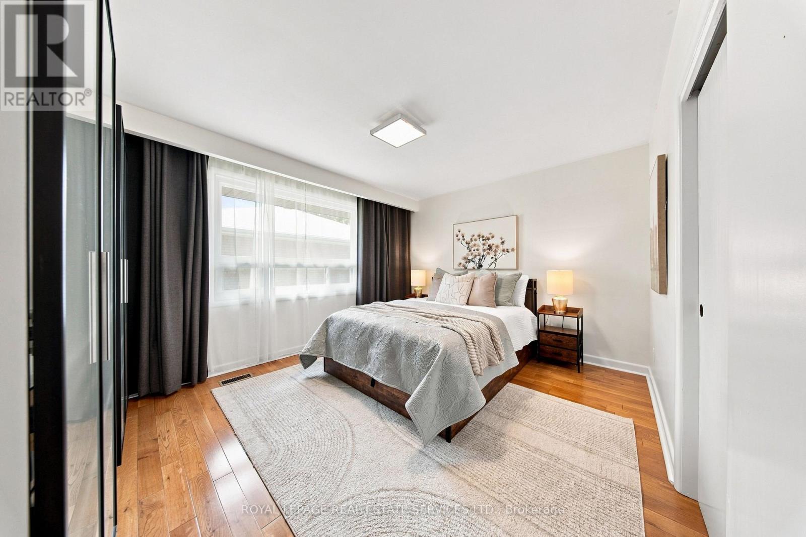 16 Oldham Road, Toronto, Ontario  M9A 2B7 - Photo 14 - W13753208
