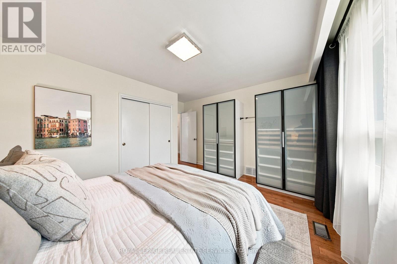 16 Oldham Road, Toronto, Ontario  M9A 2B7 - Photo 15 - W13753208