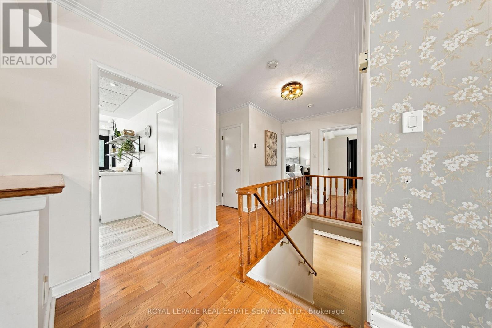 16 Oldham Road, Toronto, Ontario  M9A 2B7 - Photo 19 - W13753208
