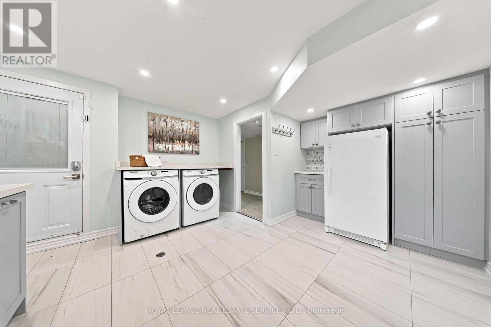 16 Oldham Road, Toronto, Ontario  M9A 2B7 - Photo 26 - W13753208