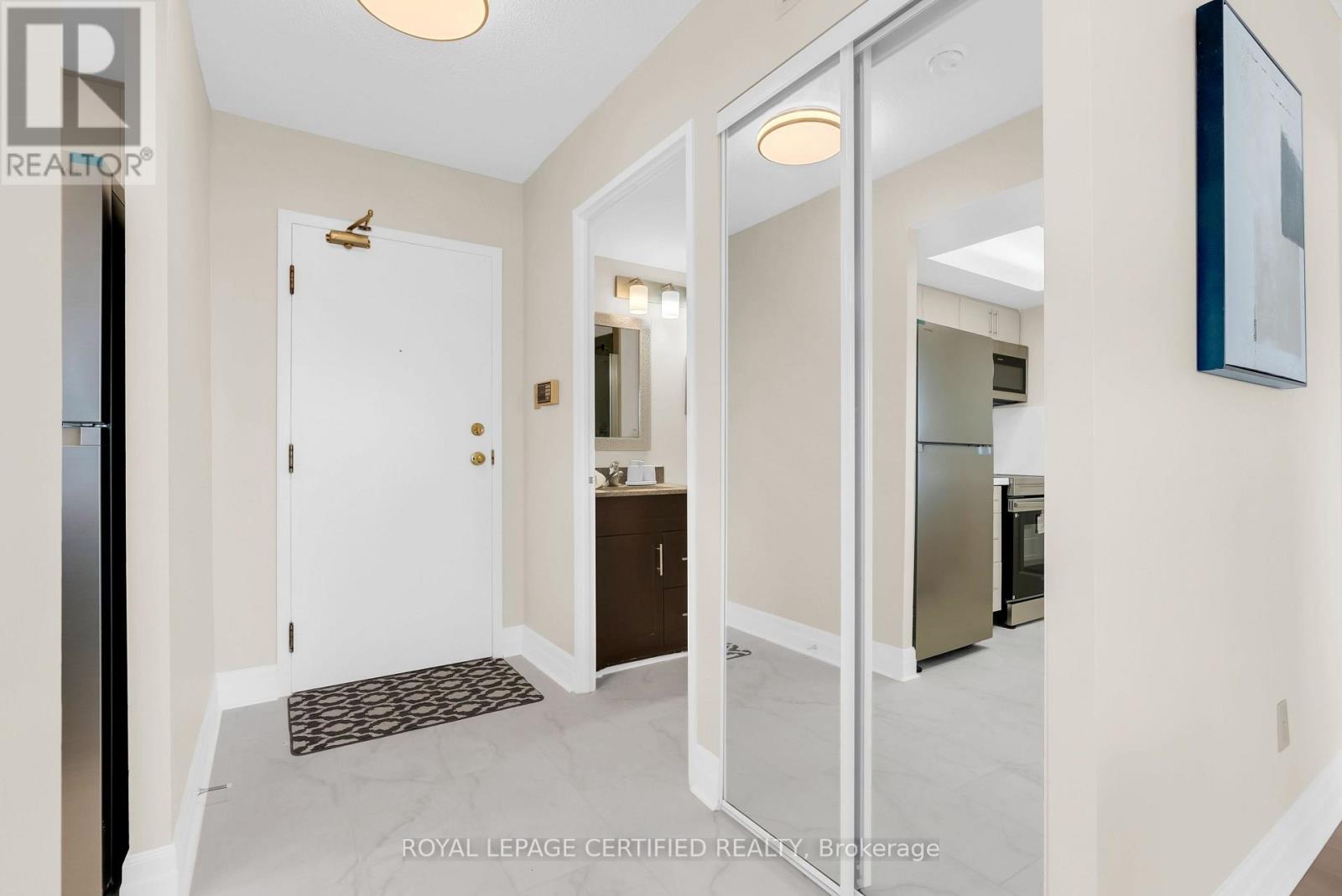 #2109 - 285 Enfield Place, Mississauga, Ontario  L5B 3Y6 - Photo 10 - W13753222