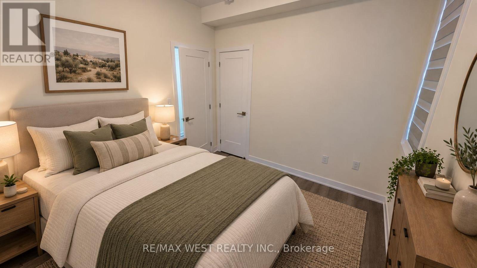 Main Floor - 93 Hatherley Road, Toronto, Ontario  M6E 1W3 - Photo 17 - W13753296