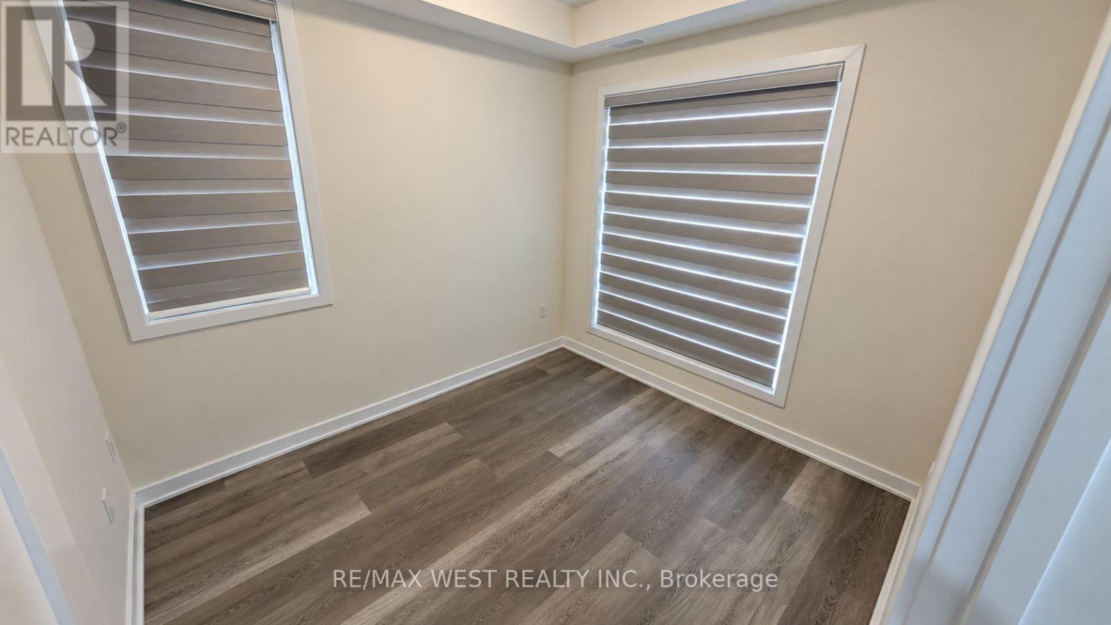 Main Floor - 93 Hatherley Road, Toronto, Ontario  M6E 1W3 - Photo 22 - W13753296