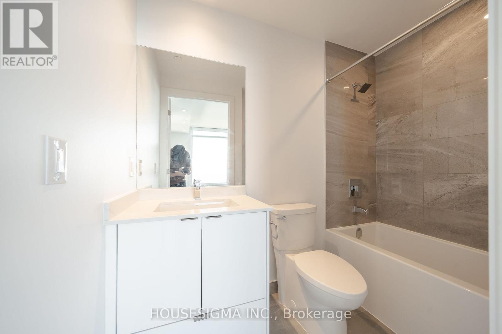 3909 - 1926 Lake Shore Boulevard W, Toronto, Ontario  M6S 0B1 - Photo 22 - W13753298