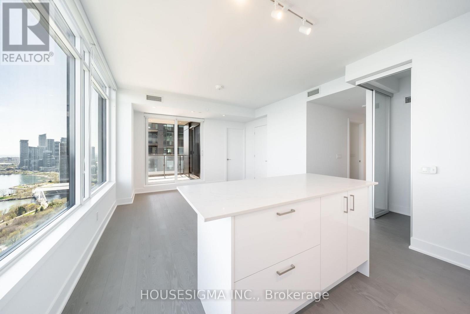 3909 - 1926 Lake Shore Boulevard W, Toronto, Ontario  M6S 0B1 - Photo 6 - W13753298