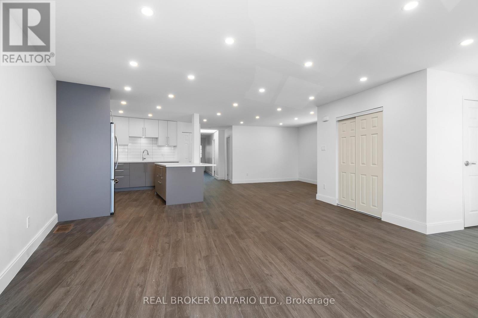 Upper - 1498 Paddington Court, Burlington, Ontario  L7M 1W7 - Photo 5 - W13753346