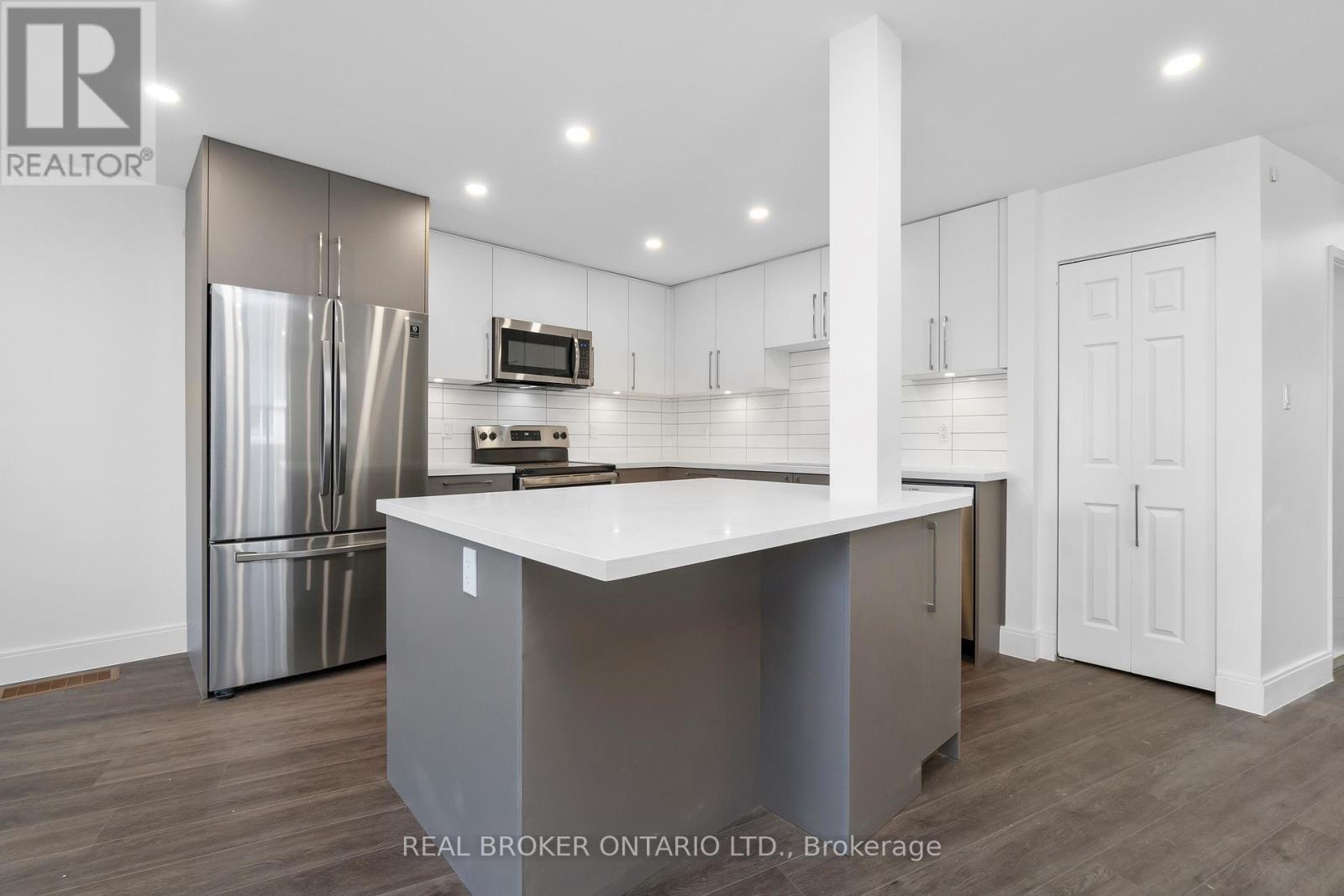 Upper - 1498 Paddington Court, Burlington, Ontario  L7M 1W7 - Photo 8 - W13753346