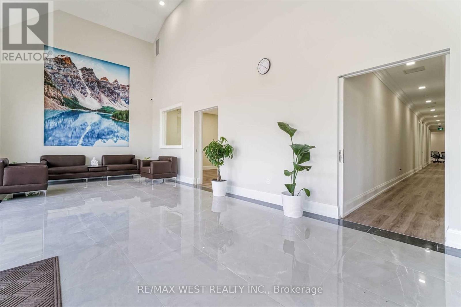 20 (11) - 7956 Torbram Road, Brampton, Ontario  L6T 5A2 - Photo 5 - W13753406