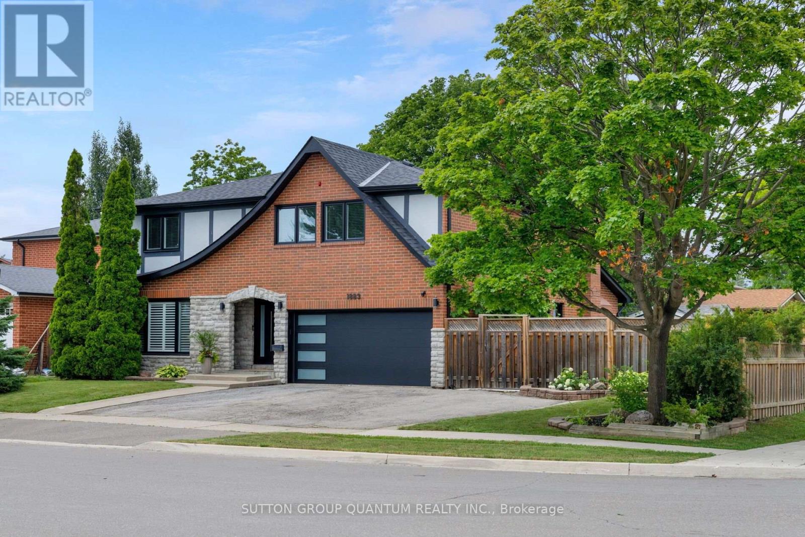 1883 BOUGH BEECHES BOULEVARD, Mississauga, Ontario