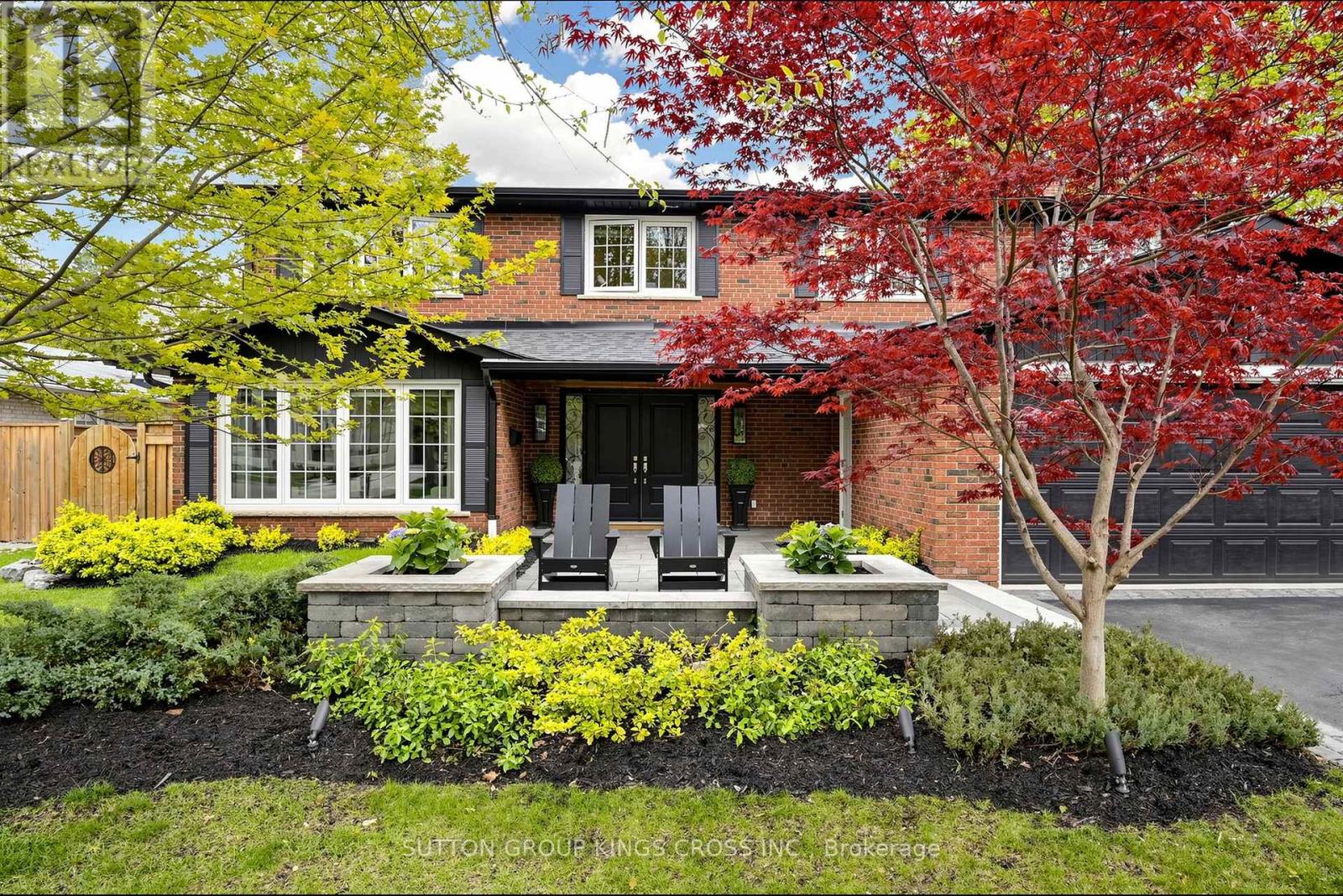 360 ISABELLA AVENUE, Mississauga, Ontario