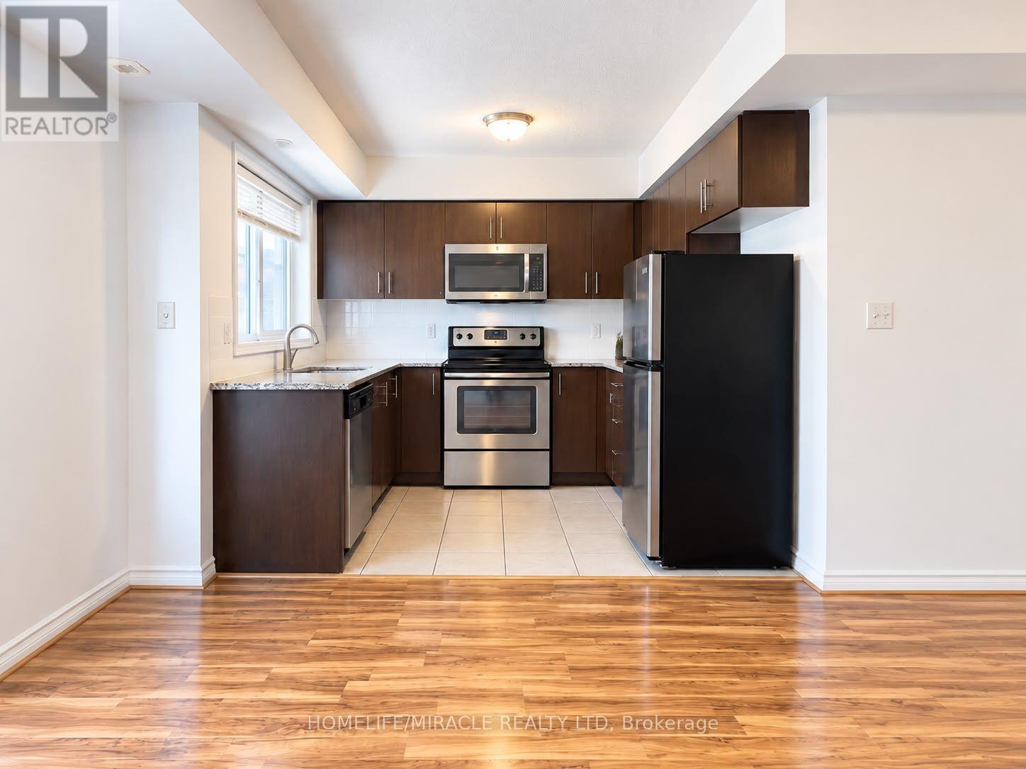 3 - 2476 Post Road, Oakville, Ontario  L6H 0K1 - Photo 4 - W13753518