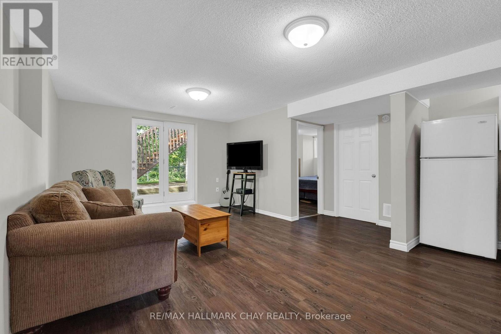 5 Harbour Crescent, Wasaga Beach, Ontario  L9Z 1G4 - Photo 19 - S13726336