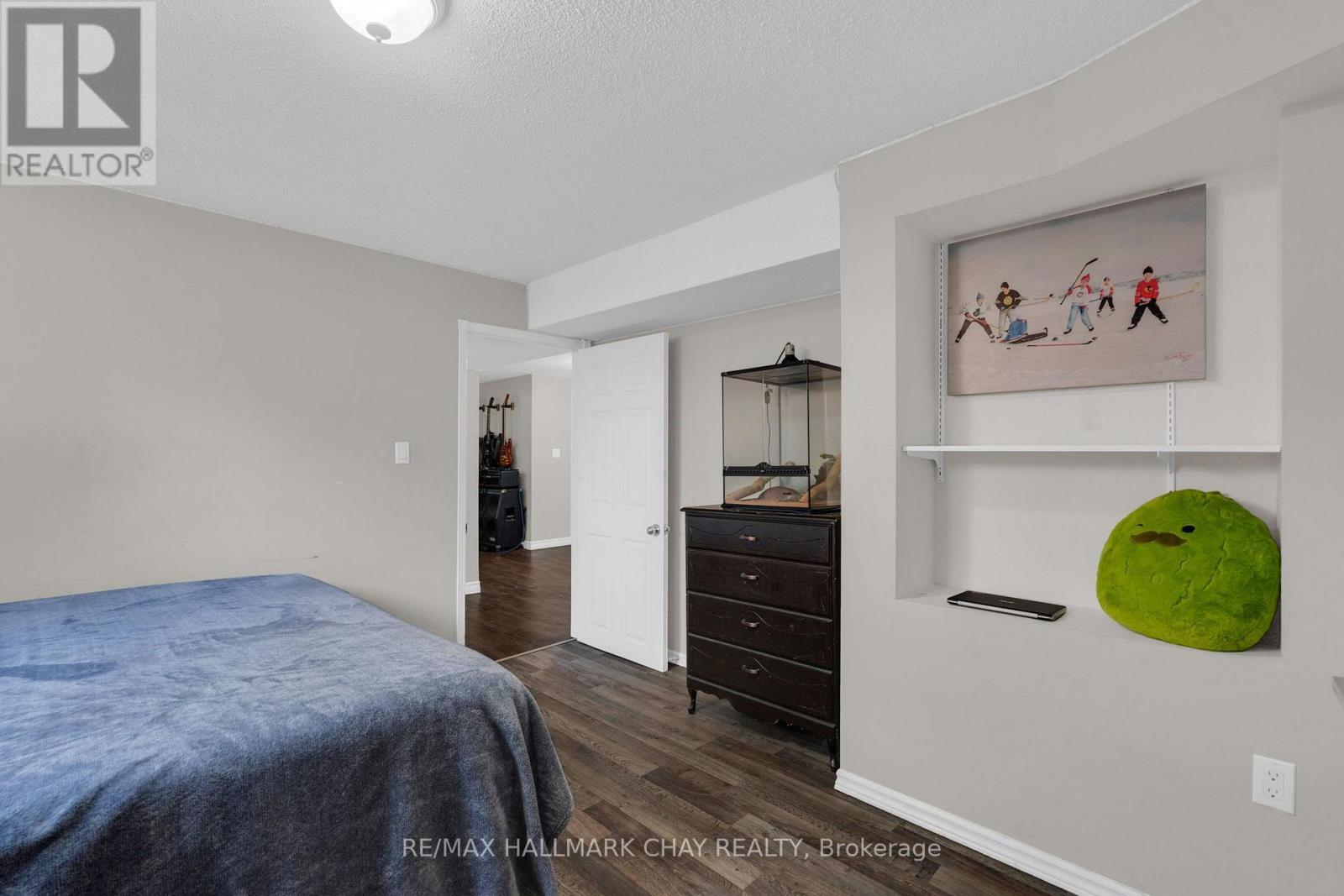 5 Harbour Crescent, Wasaga Beach, Ontario  L9Z 1G4 - Photo 24 - S13726336