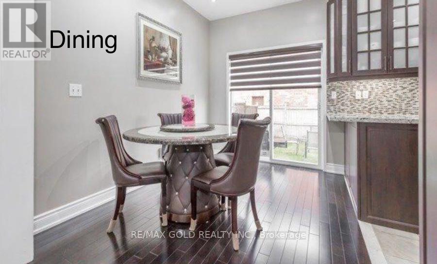 11 Rubysilver Drive, Brampton, Ontario  L6P 1P9 - Photo 8 - W13745640