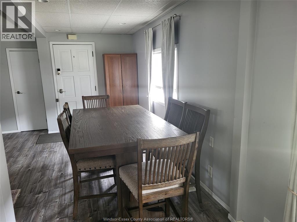 1 Wilder South Unit# Mobile Home Only, Lakeshore, Ontario  N8N 2S9 - Photo 17 - 26011203