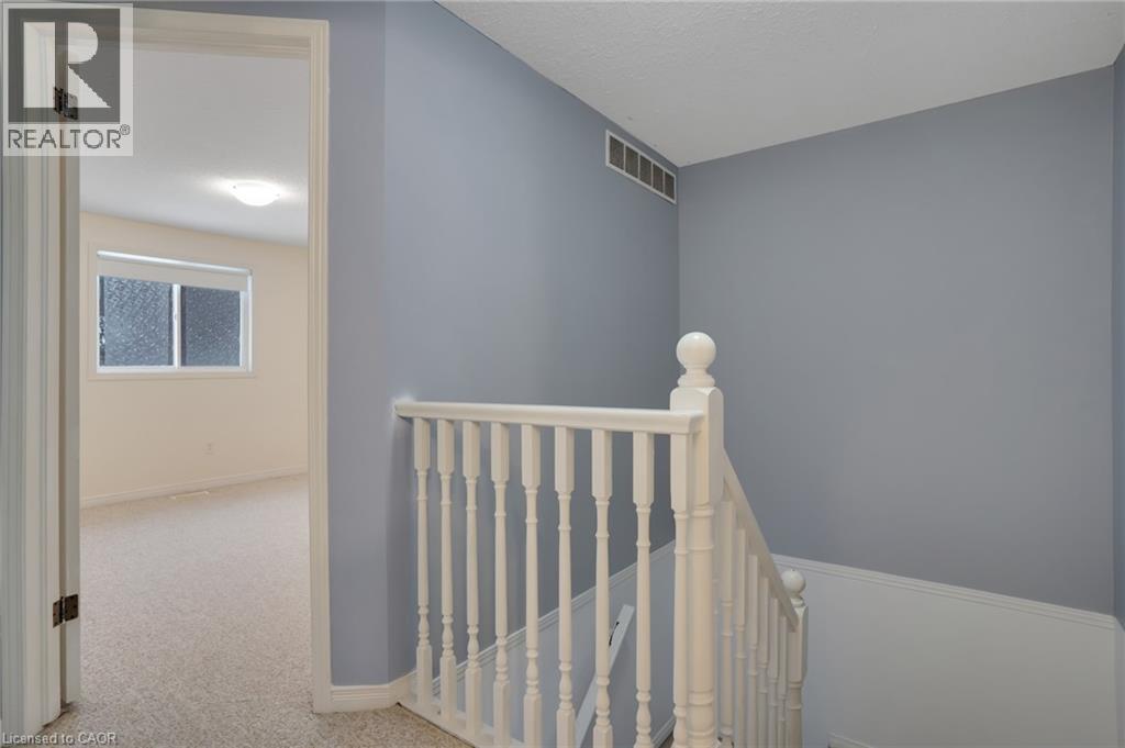 310 Fallowfield Drive, Kitchener, Ontario  N2C 0A9 - Photo 11 - 40795011