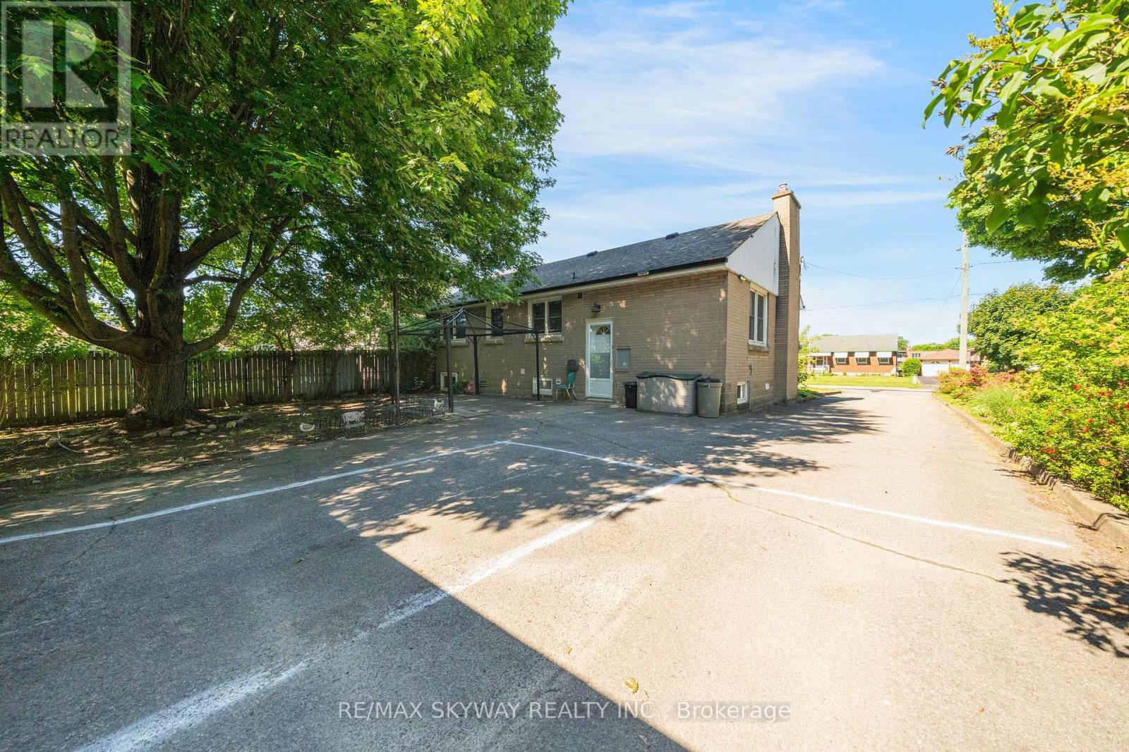 6604 Locus Avenue, Niagara Falls, Ontario  L2G 4K7 - Photo 46 - X13753018
