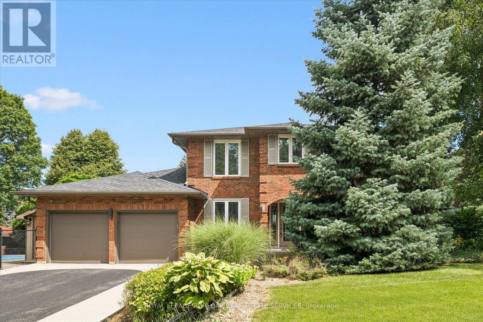 1 CHATTERSON DRIVE, Hamilton, Ontario