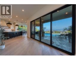 652 Trumpeter Road, Kelowna, British Columbia  V1W 4L6 - Photo 23 - 10387605