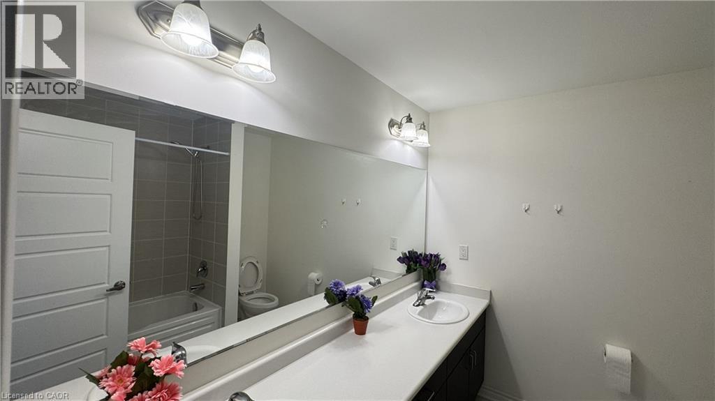 67 Pointer Street, Cambridge, Ontario  N3E 0B4 - Photo 35 - 40860976