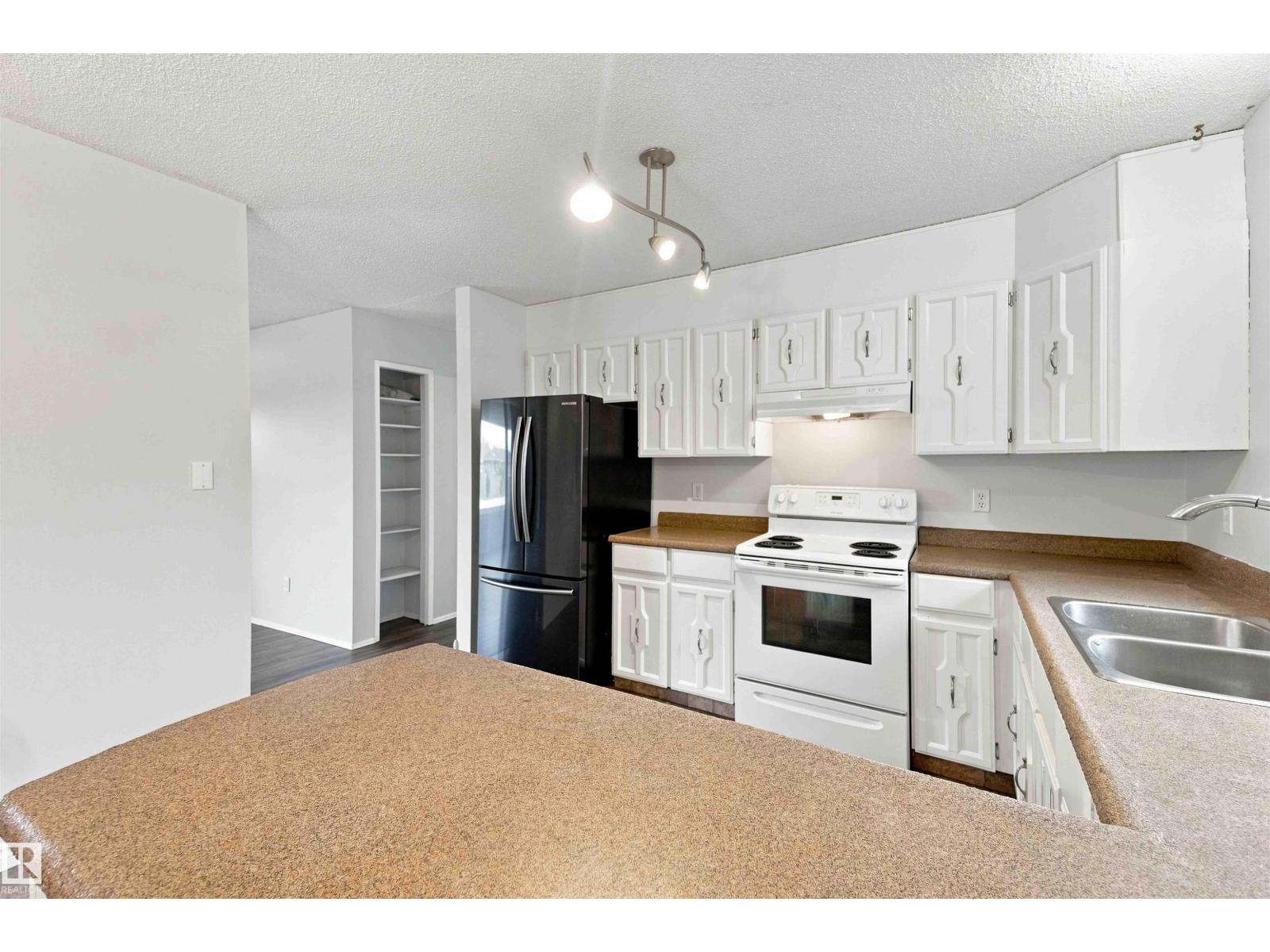 5916 53 Av, Redwater, Alberta  T0A 2W0 - Photo 10 - E4507499
