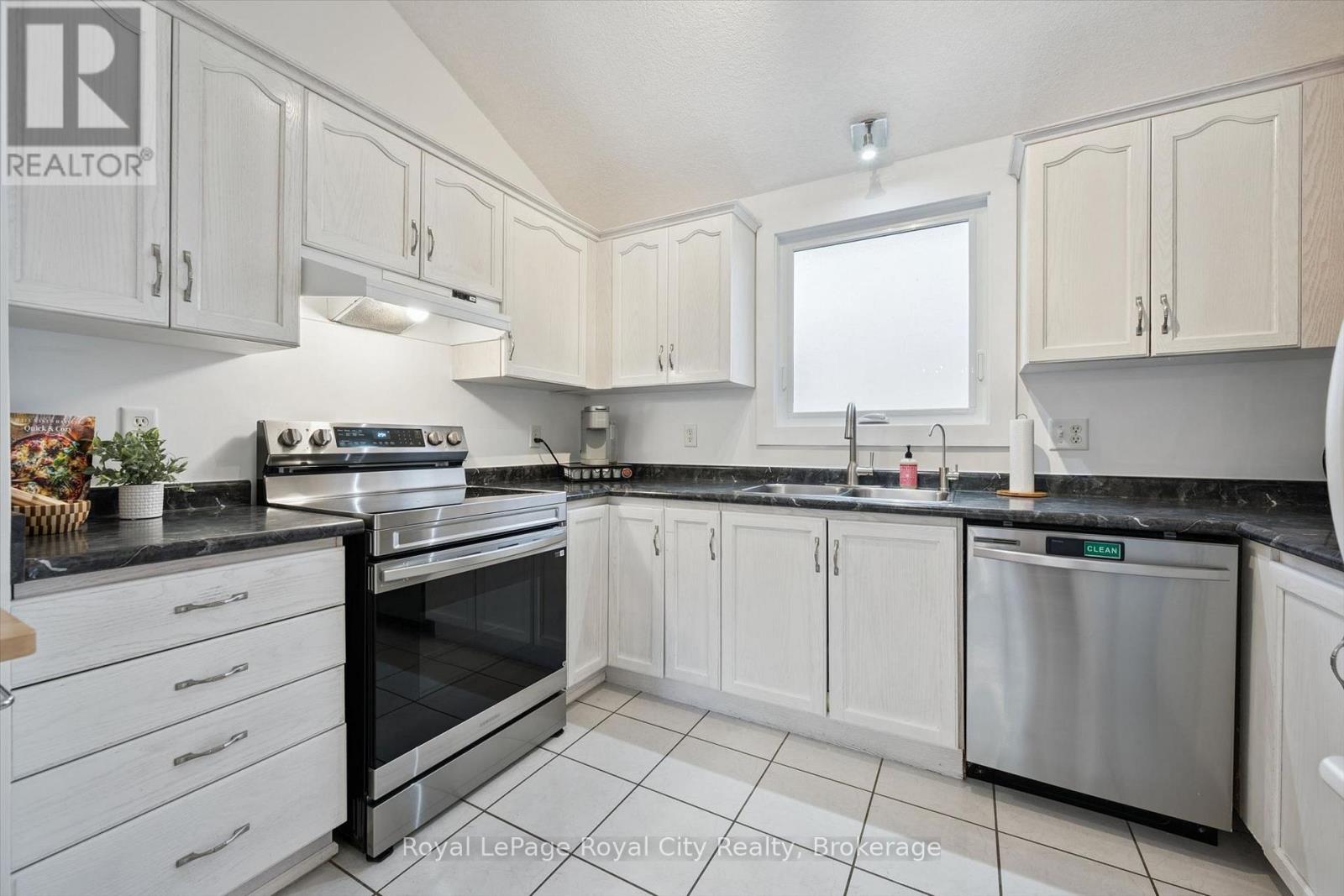38 Borland Drive, Guelph, Ontario  N1G 5B5 - Photo 11 - X13753348