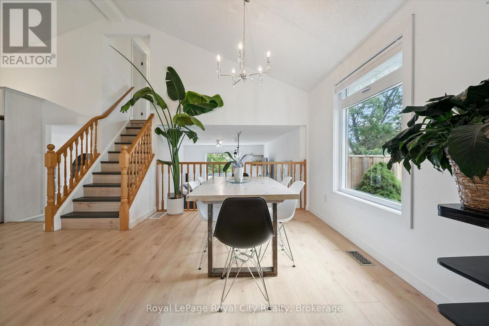 38 Borland Drive, Guelph, Ontario  N1G 5B5 - Photo 8 - X13753348
