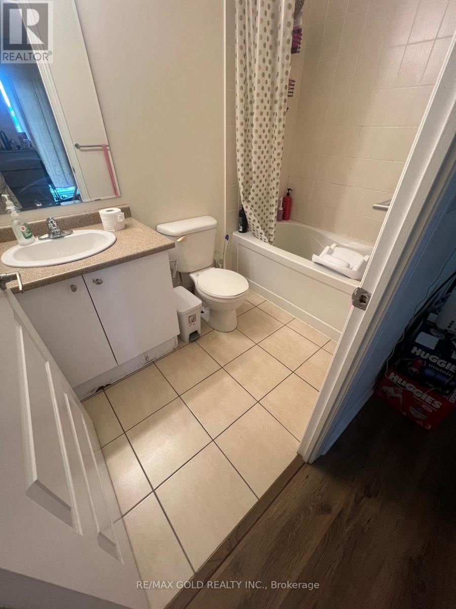 307 - 215 Queen Street E, Brampton, Ontario  L6W 0A9 - Photo 9 - W13747284
