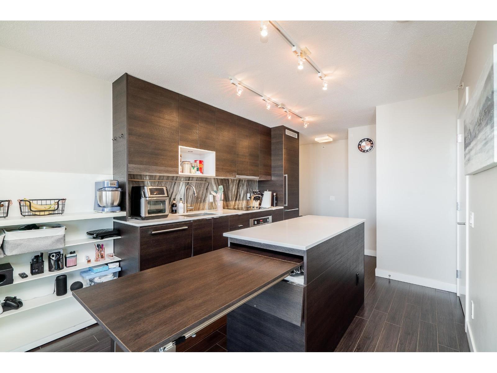 2608 13398 104 Avenue, Surrey, British Columbia  V3T 1V6 - Photo 5 - R3162108