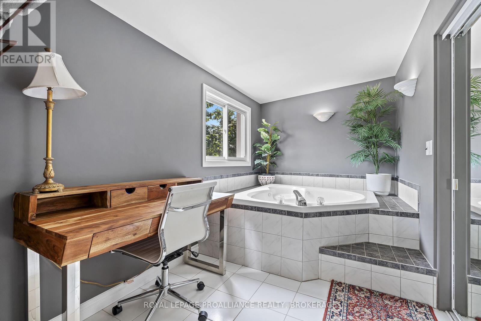 2112 Burbrook Road, Kingston, Ontario  K7L 4V4 - Photo 22 - X13753788