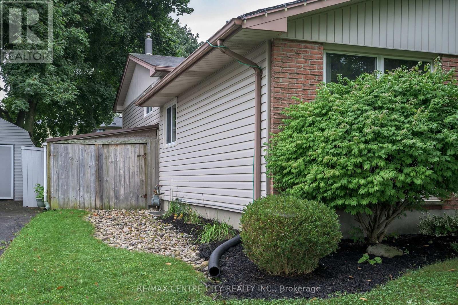 71 Ardsley Road, London North, Ontario  N6G 3J4 - Photo 12 - X13753566