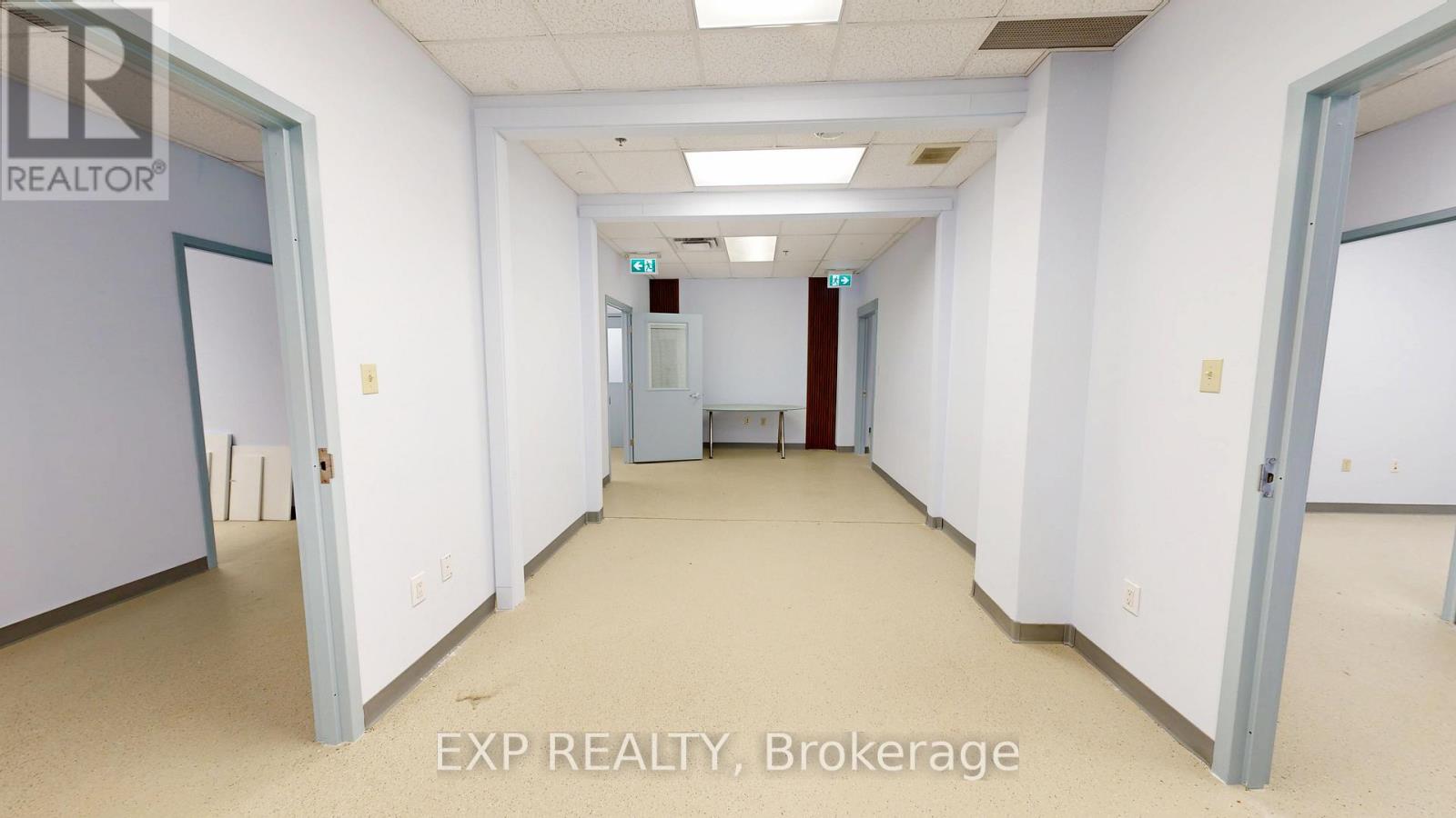 L30 - 186 King Street, London East, Ontario  N6A 1C7 - Photo 8 - X13753600