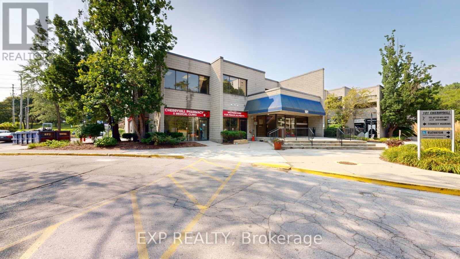 217 - 101 Cherryhill Boulevard, London North, Ontario  N6H 4S4 - Photo 2 - X13753604