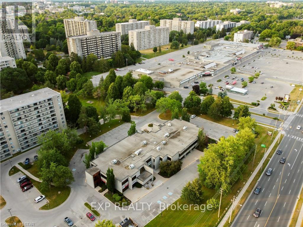 217 - 101 Cherryhill Boulevard, London North, Ontario  N6H 4S4 - Photo 5 - X13753604