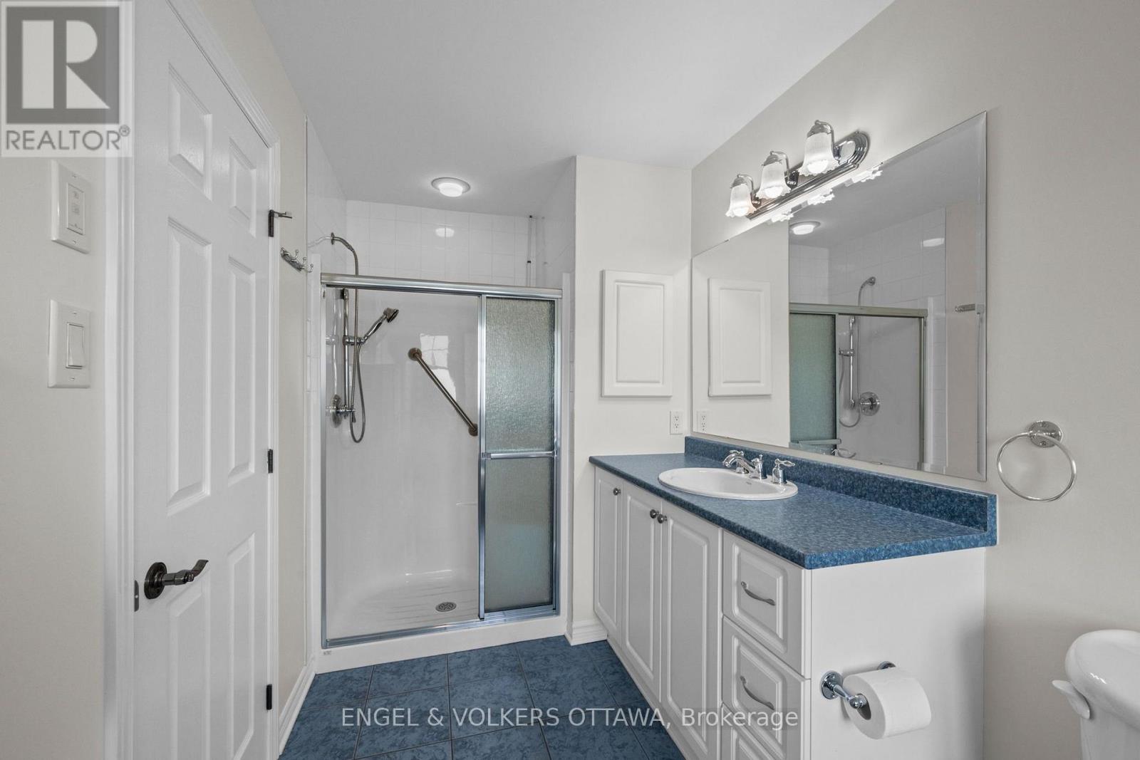 268 Horseshoe Crescent, Ottawa, Ontario  K2S 0B7 - Photo 17 - X13753744