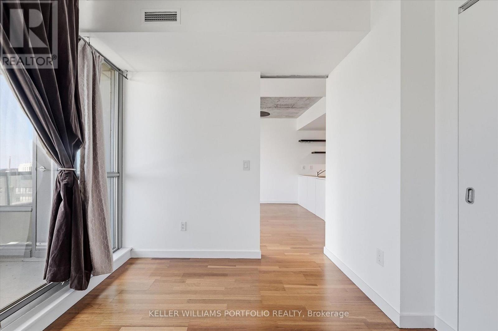 1602 - 281 Mutual Street, Toronto, Ontario  M4Y 3C4 - Photo 21 - C13753540
