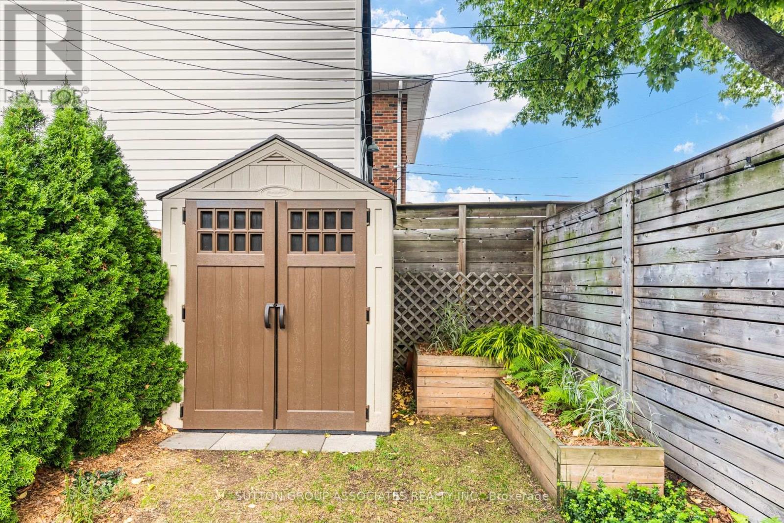 165 Sheridan Avenue, Toronto, Ontario  M6K 2H6 - Photo 39 - C13753572