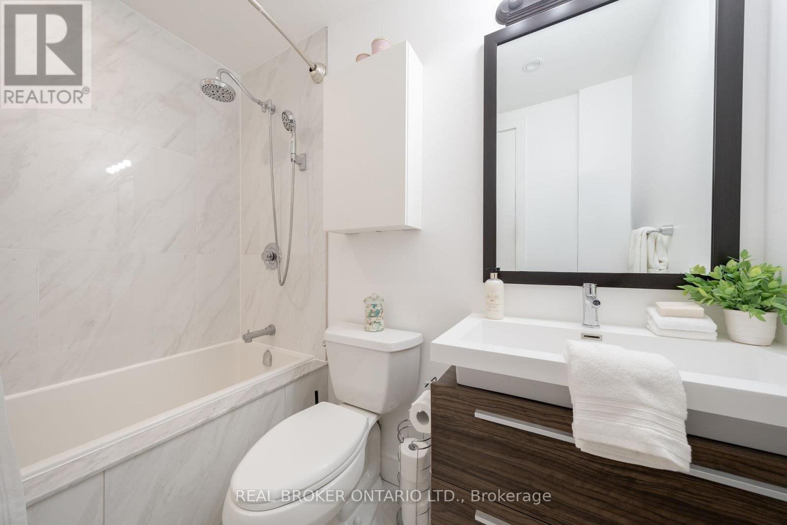 1106 - 797 Don Mills Road, Toronto, Ontario  M3C 1V1 - Photo 11 - C13753594