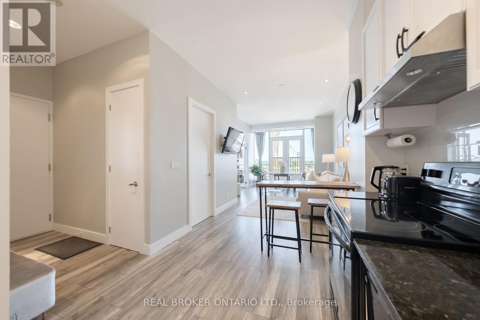 1106 - 797 Don Mills Road, Toronto, Ontario  M3C 1V1 - Photo 12 - C13753594