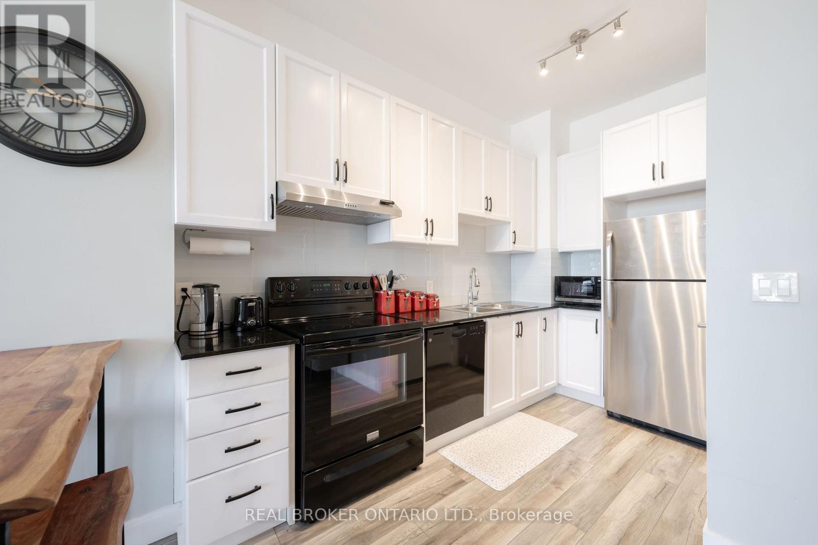 1106 - 797 Don Mills Road, Toronto, Ontario  M3C 1V1 - Photo 6 - C13753594