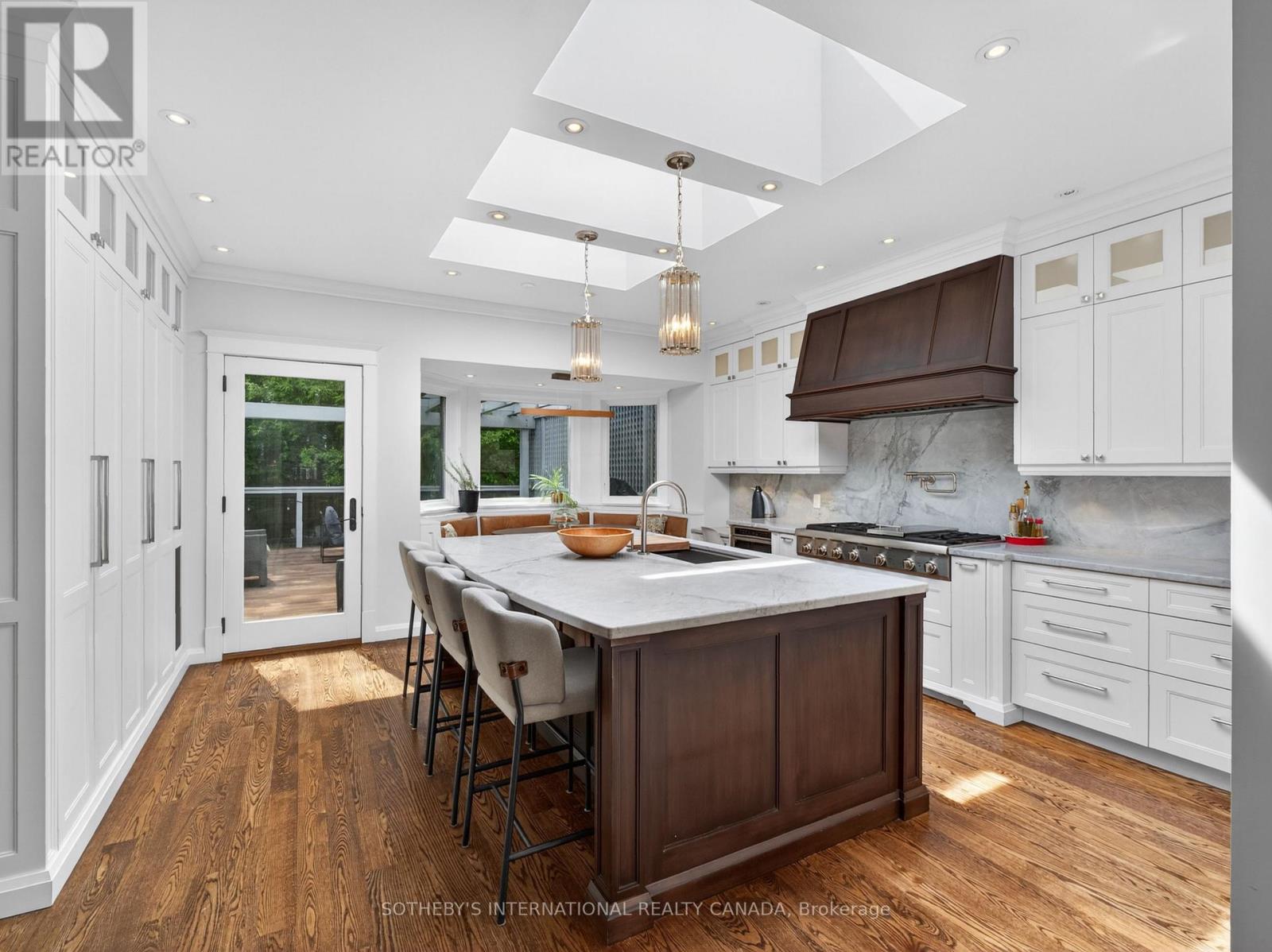70 Oriole Road, Toronto, Ontario  M4V 2G1 - Photo 10 - C13753636