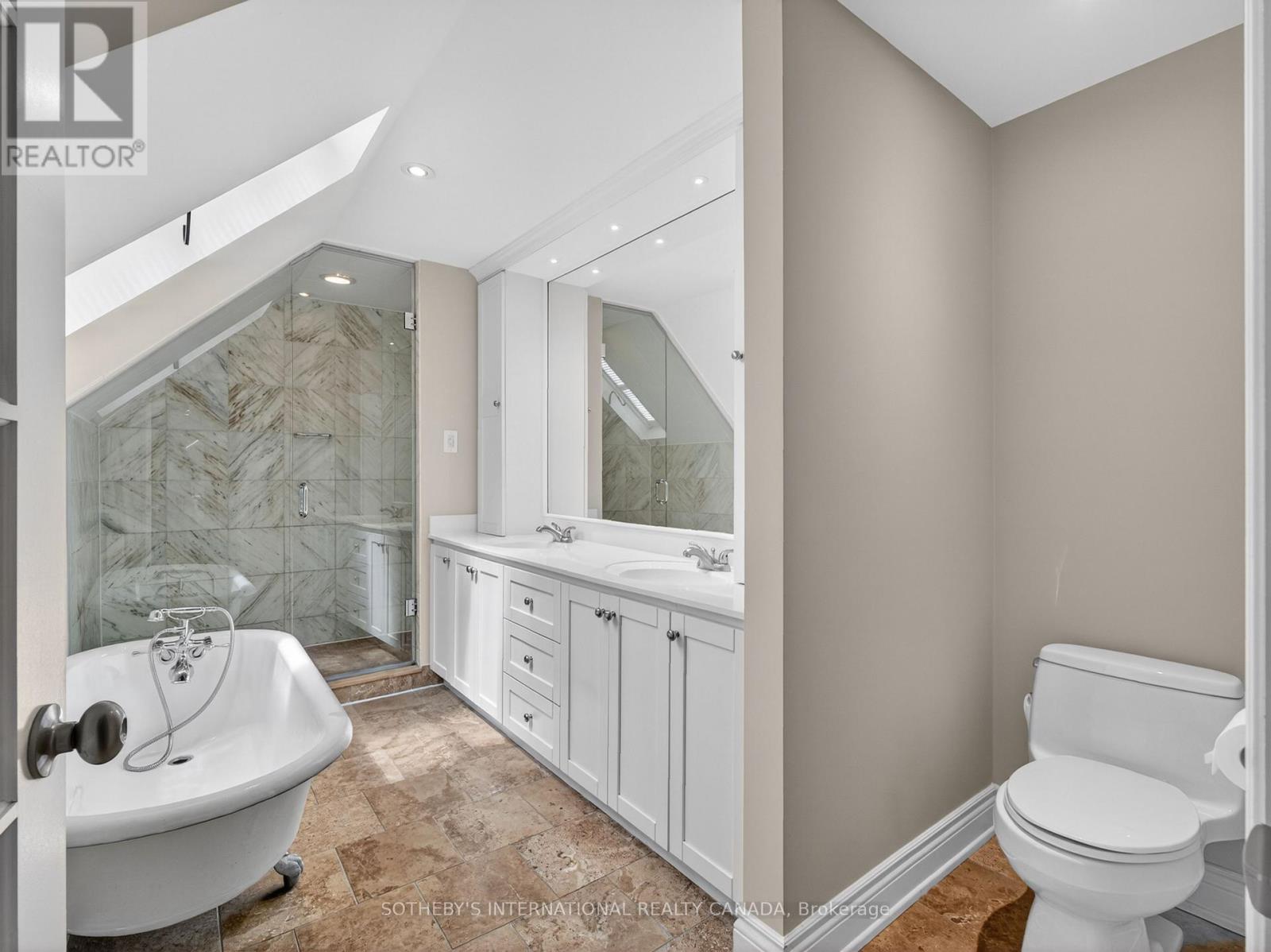 70 Oriole Road, Toronto, Ontario  M4V 2G1 - Photo 16 - C13753636