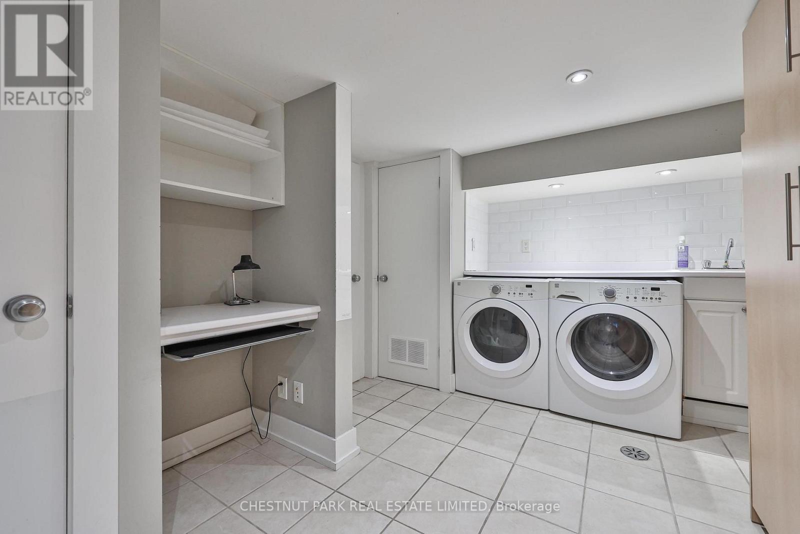 211 Snowdon Avenue, Toronto, Ontario  M4N 2B4 - Photo 30 - C13753694