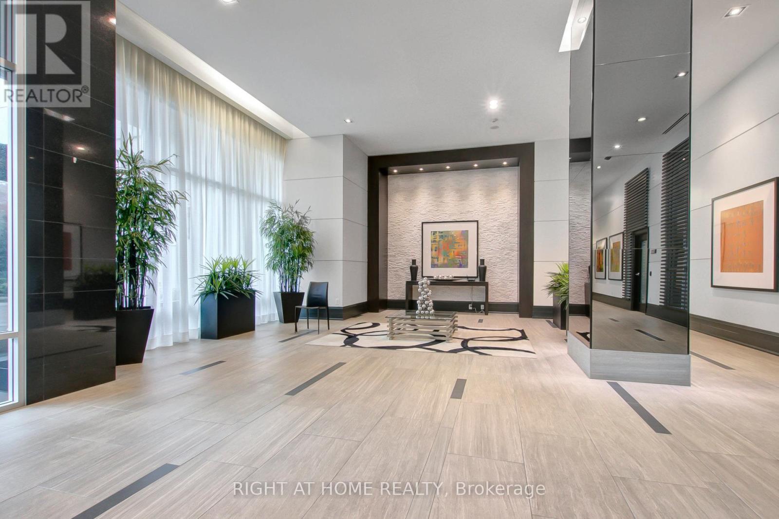 1517 - 17 Anndale Drive, Toronto, Ontario  M2N 2W7 - Photo 3 - C13753708