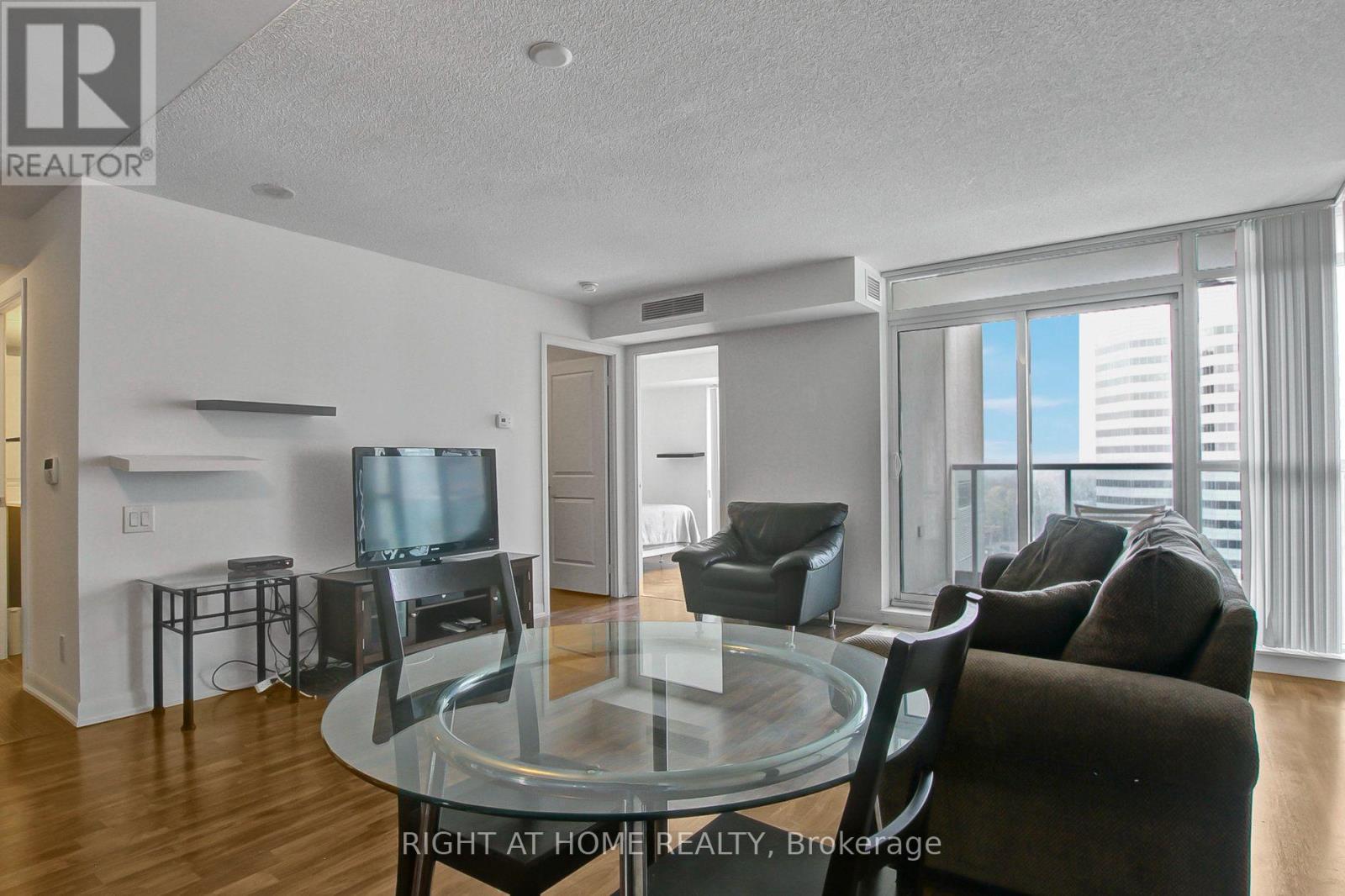 1517 - 17 Anndale Drive, Toronto, Ontario  M2N 2W7 - Photo 8 - C13753708