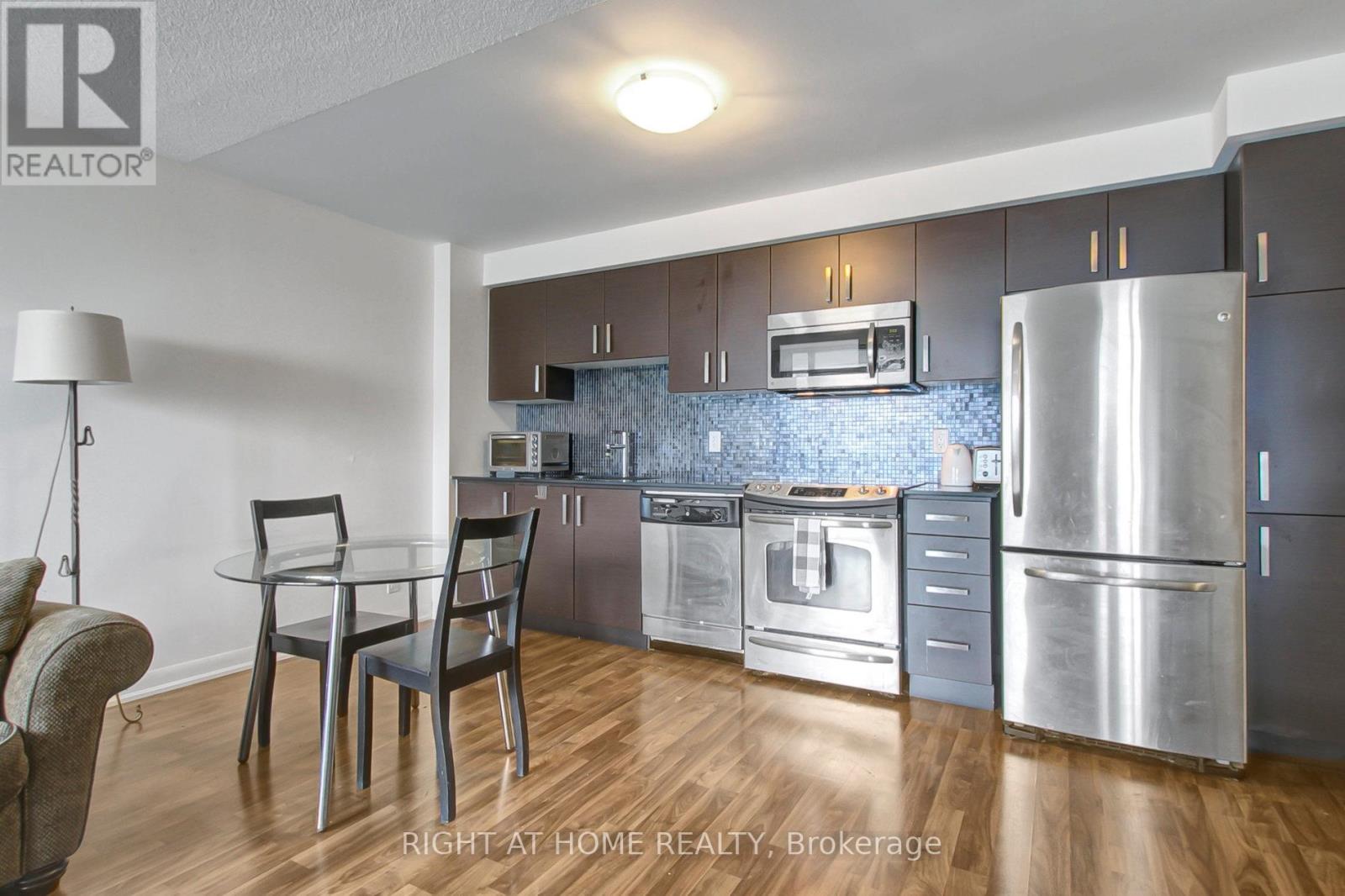 1517 - 17 Anndale Drive, Toronto, Ontario  M2N 2W7 - Photo 9 - C13753708