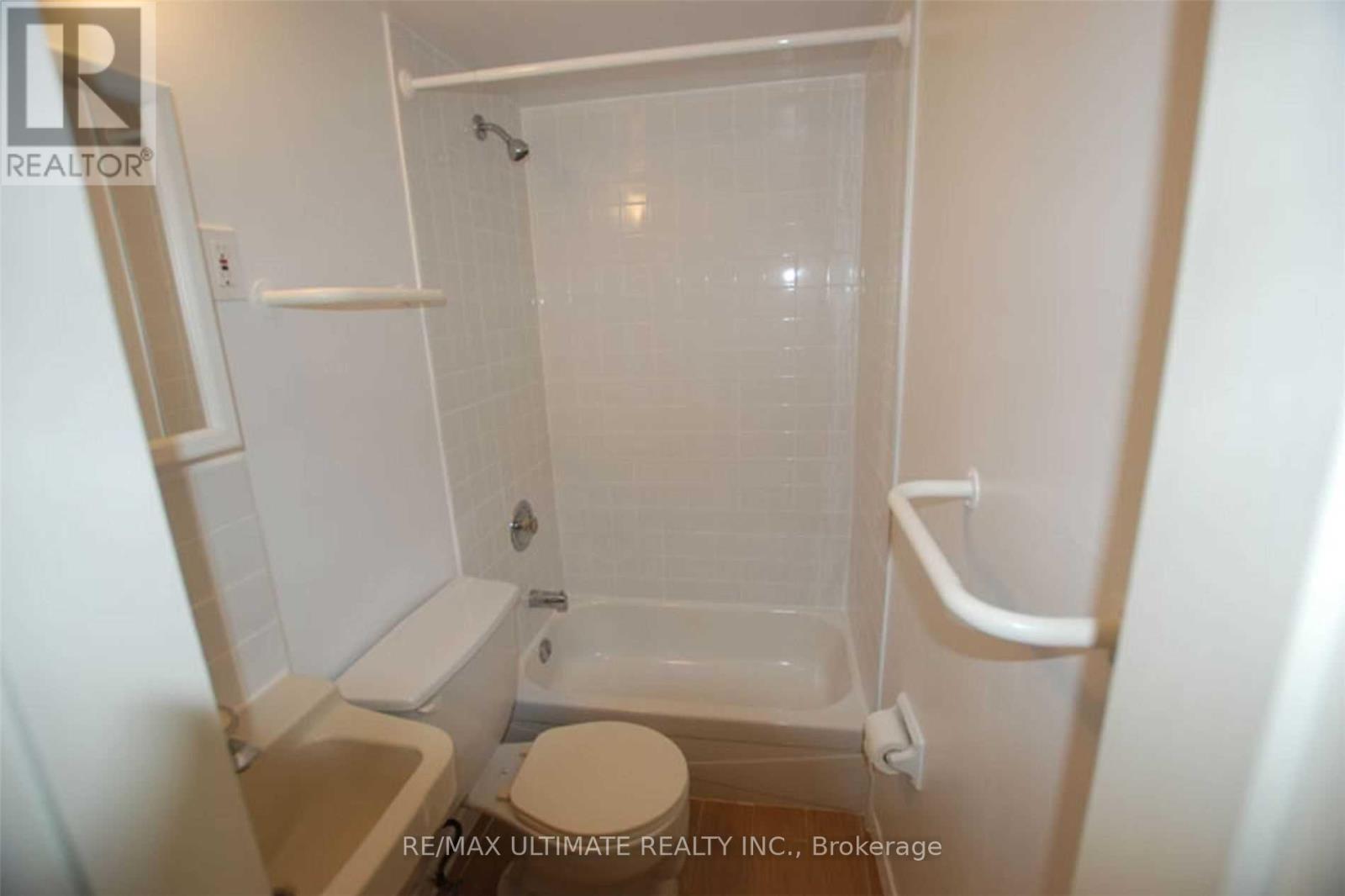 93 Spadina Road, Toronto, Ontario  M5R 2T1 - Photo 12 - C13753716