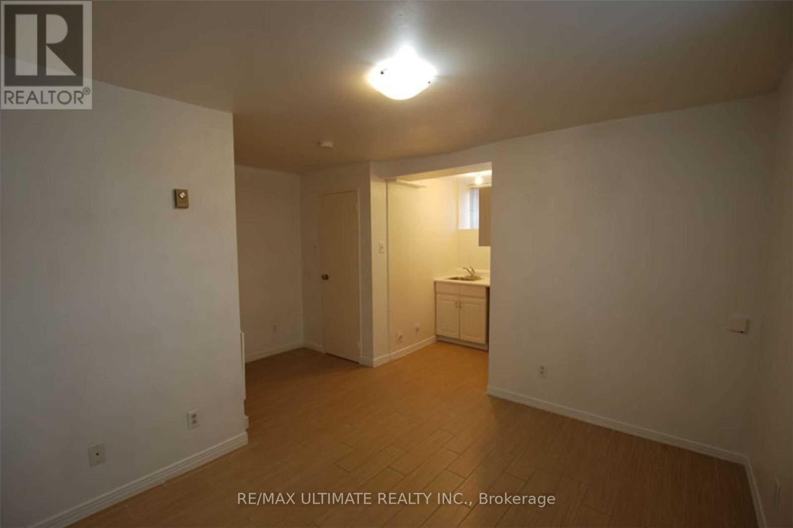 93 Spadina Road, Toronto, Ontario  M5R 2T1 - Photo 14 - C13753716